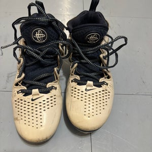 Men's Size M 7.0 (W 8.0) Adult Nike Huarache (Used)