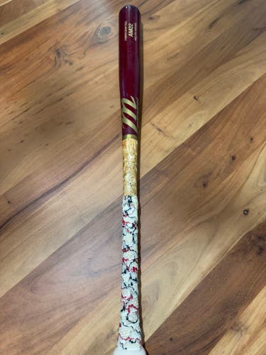 Marucci AM22 Maple Training Bat (-8) 22 oz 30" (Used)