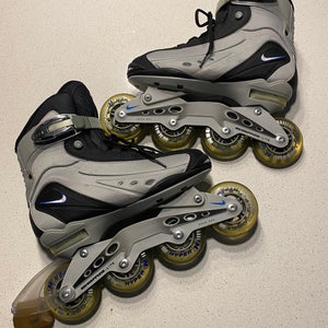 Nike Max Air Inline Skates  Size 8 (Used)