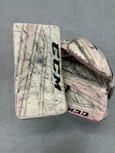 White Intermediate CCM Extreme Flex II 860 Goalie Glove & Blocker Regular