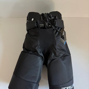 New Senior True Catalyst 9x4 Hockey Pants