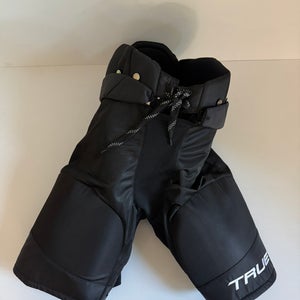 New Senior True Catalyst 7X4 Hockey Pants
