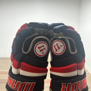 Warrior Covert DT2 Hockey Gloves
