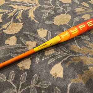 Open to offers! 2025 Easton Hype Fire Composite USABat Certified Bat (-8) 24 oz 32" (Like New)
