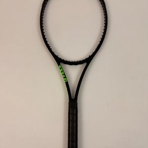 Wilson Blade 98 16x19 Countervail Black Edition, 4 1/4 Excellent 9/10