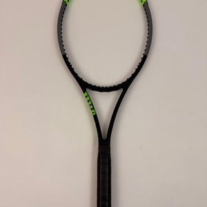 Wilson Blade 98 16x19 V7, 4 3/8 Excellent 9/10