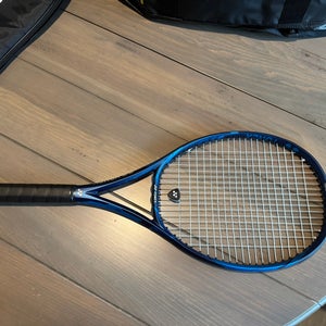 YONEX EZONE 98 Tour Tennis Racquet