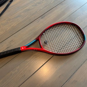 YONEX VCORE 100 Tennis Racquet