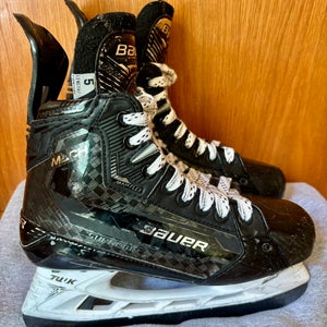 Bauer Supreme Mach Hockey Skates  Size 5 Fit 2 (Used)
