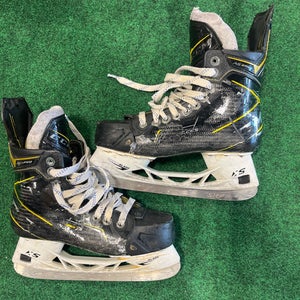 Intermediate CCM Super Tacks AS3 Pro Hockey Skates (Regular) | Size 6.5 (Used)