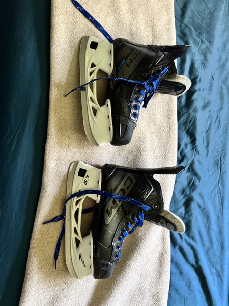 2024 CCM JetSpeed FT675 Hockey Skates Regular Width Size 3.5 (Used)