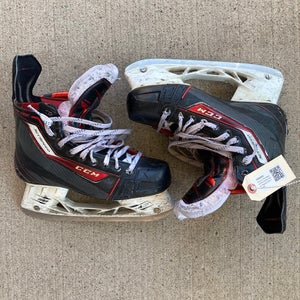 Senior CCM JetSpeed Vibe Hockey Skates Regular Width 7 (Used)