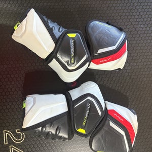 Large Senior Bauer Vapor Hyperlite Elbow Pads (Used)