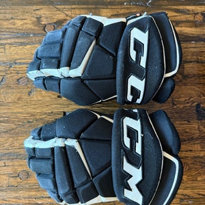 CCM 12"  Tacks 9060 Gloves