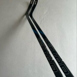 *2 Pack* of New Senior Bauer Nexus E50 Pro Right Handed Hockey Sticks 77 Flex P92