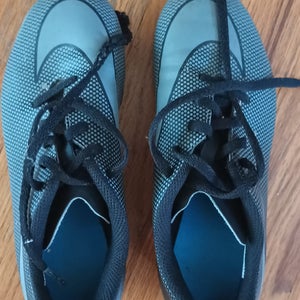 Kids Nike Cleats (Used) Size 3Y