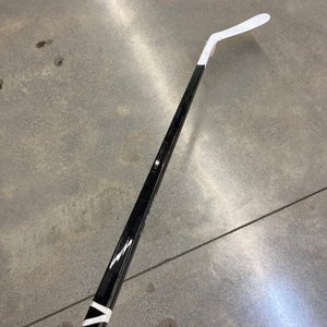 Senior Bauer Nexus Sync Hockey Stick Right Handed P92M (Used)