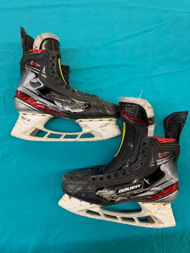 Senior Bauer Vapor 2X Pro Hockey Skates Regular Width 8 (Used)