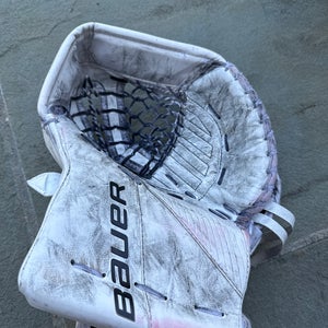 Bauer Supreme 3s Goalie Glove Regular (Senior) (Used)