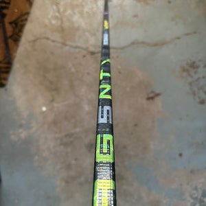 Bauer Ag5nt Right Handed Hockey Stick Pro Stock (Used)