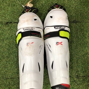 Junior Bauer Vapor 2x Shin Pads 12" (Used)