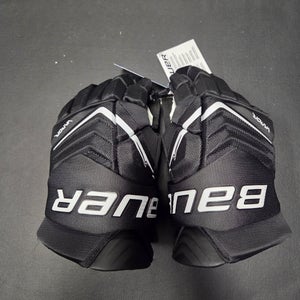 Bauer Vapor Flylite Gloves Senior 15" (New) in black and white