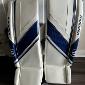 Slightly Used Warrior Ritual G6 E+ Goalie Leg Pads