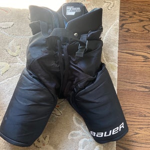 Medium Intermediate Bauer Bauer x Hockey Pants  (Used)