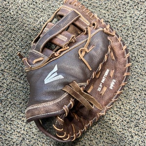 Easton Prowess RH Catcher's Softball Glove 12.5" (Used)