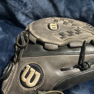 Wilson Fast pitch Softball Glove