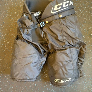 Medium Senior CCM U+ Fit03 Hockey Pants (Used)