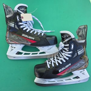 Senior Bauer Vapor X3 Hockey Skates Regular Width 10.5 (Used)