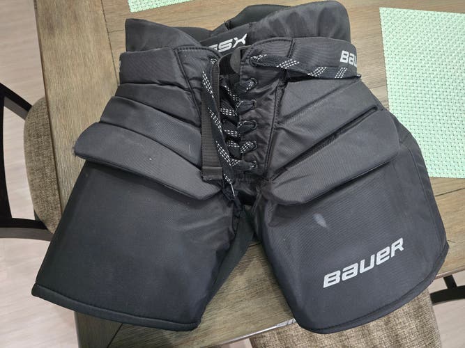 Junior Large/X-Large Bauer GSX Hockey Goalie Pants (Used)