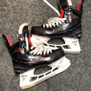 2017 Bauer Hockey Skates Regular Width 7 (Used)