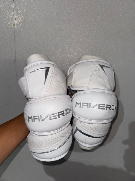 Adult Maverik M6 Arm Pads (Used)