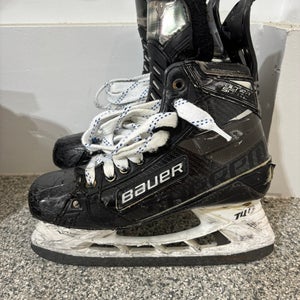 Bauer Supreme UltraSonic Hockey Skates Regular Width  7 (Used)