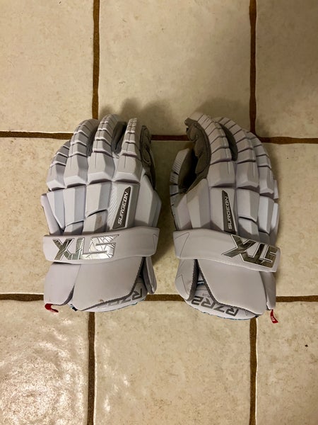 Lacrosse Bundle Including STX Surgeon RZR2 Gloves, ECD Speed Shaft, and Maverik Kinetik Head
