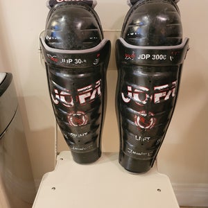 Senior Jofa 3000 17" Shin Pads (Used)