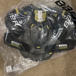 Senior Large Bauer Supreme Mach Shoulder Pads (New)
