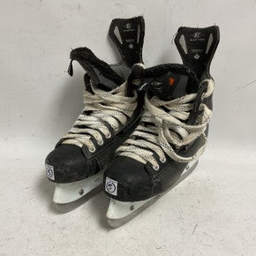 Used Easton SYNERGY EQ3 Intermediate Hockey Skate Intermediate 5.0 11855-S000187057