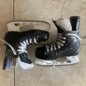 Junior Bauer Nexus Havok Hockey Skates Extra Wide Width Size 3 (Used)