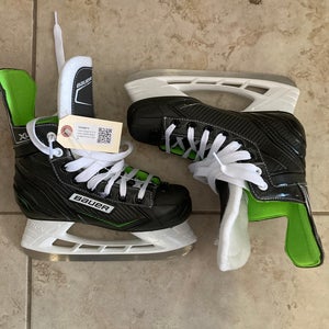 Junior Bauer X-LS Hockey Skates Regular Width Size 3 (Used)