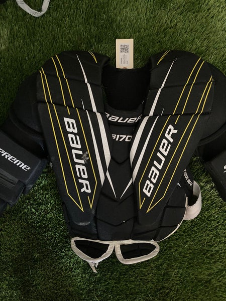 Junior Small Bauer Supreme S170 Goalie Chest Protector (Used)