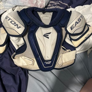 Easton pure pro Shoulder Pads