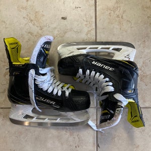 Intermediate Bauer Supreme M4 Hockey Skates 6 (Used)