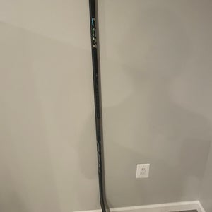 Senior CCM Jetspeed FT7 Pro Left Hand Hockey Stick P28 Pro Stock (Used)