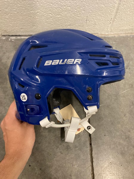 Used Blue Medium Bauer Re-Akt 150 Helmet
