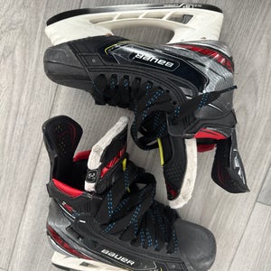 Bauer 3.5 Hockey Skates