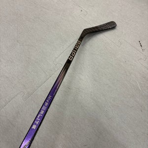 Junior Bauer Vapor Hyperlite 2 Hockey Stick Right Hand P02 (60")