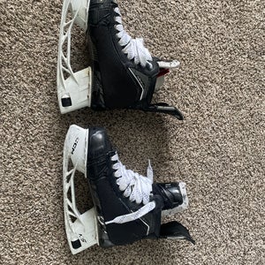 CCM AS-V Pro Hockey Skates Wide Width  Pro Stock 7 (Used)
